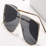 Metallic Fashion Sunglasses 5599