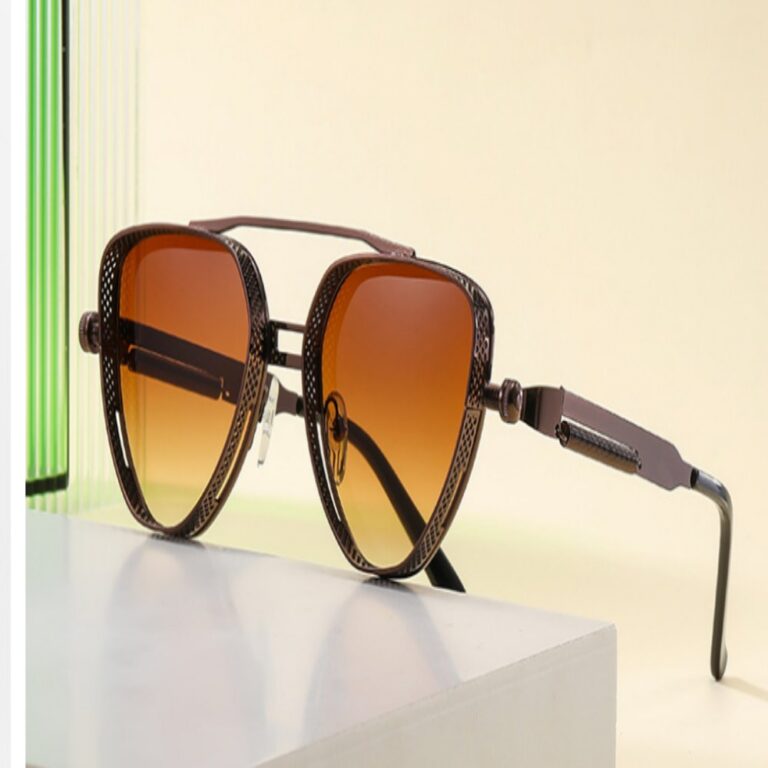 Gradient metal sunglasses 3558