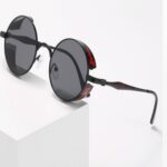 Punk-style sunglasses 371