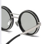 Photochromic sunglasses 8477