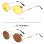 Punk-style sunglasses 371